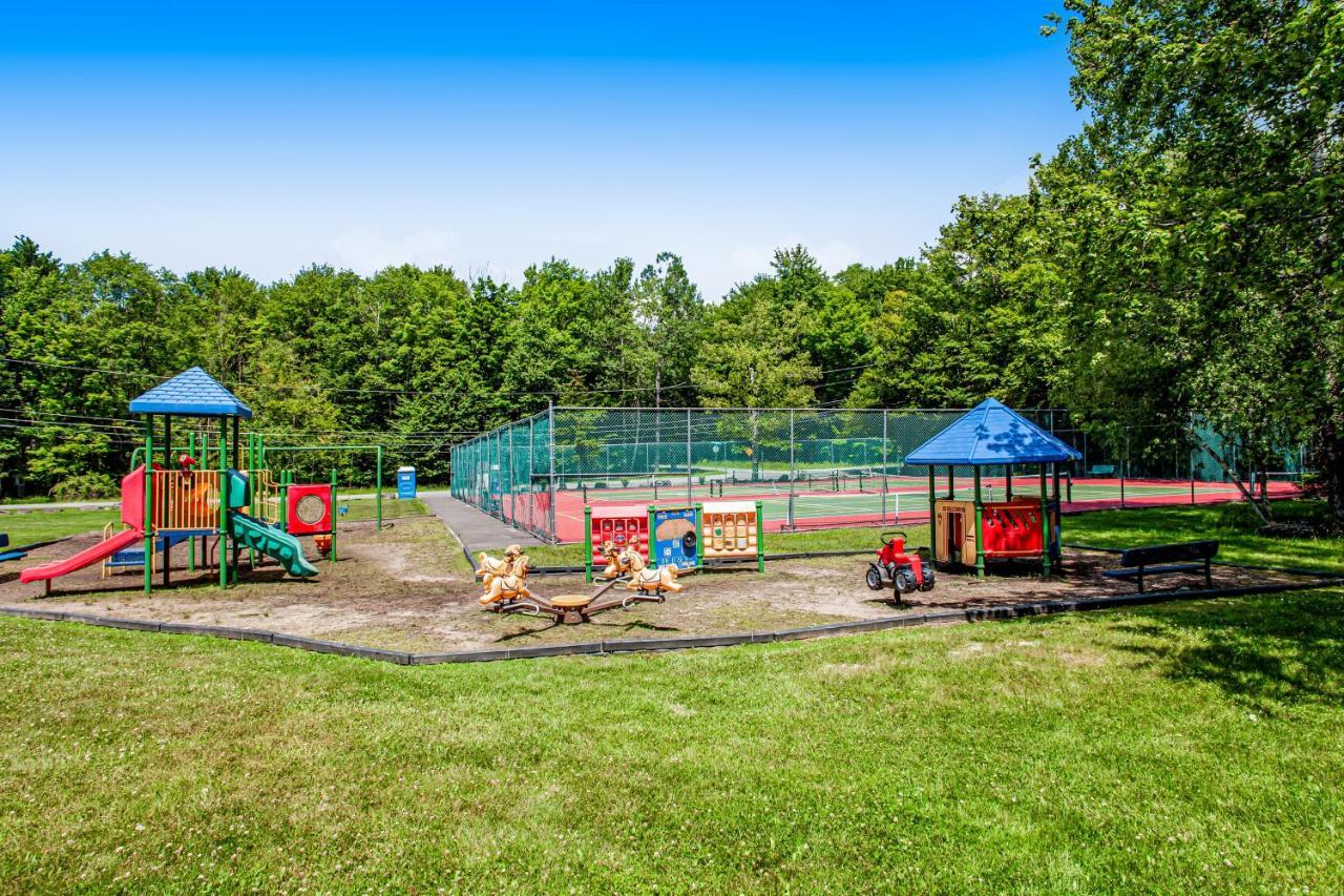 Friendship Lodge Pocono Lake Экстерьер фото