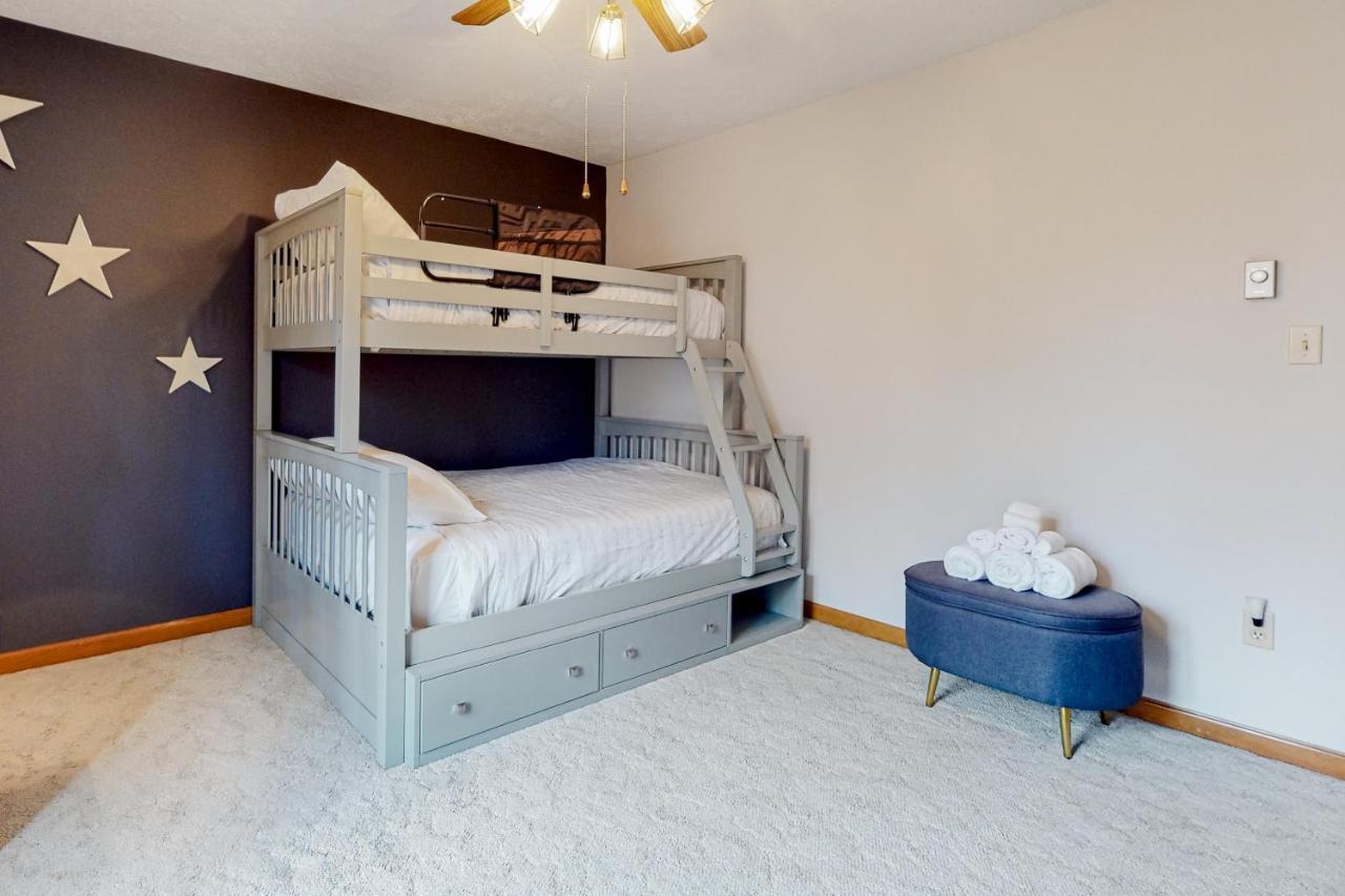 Friendship Lodge Pocono Lake Экстерьер фото